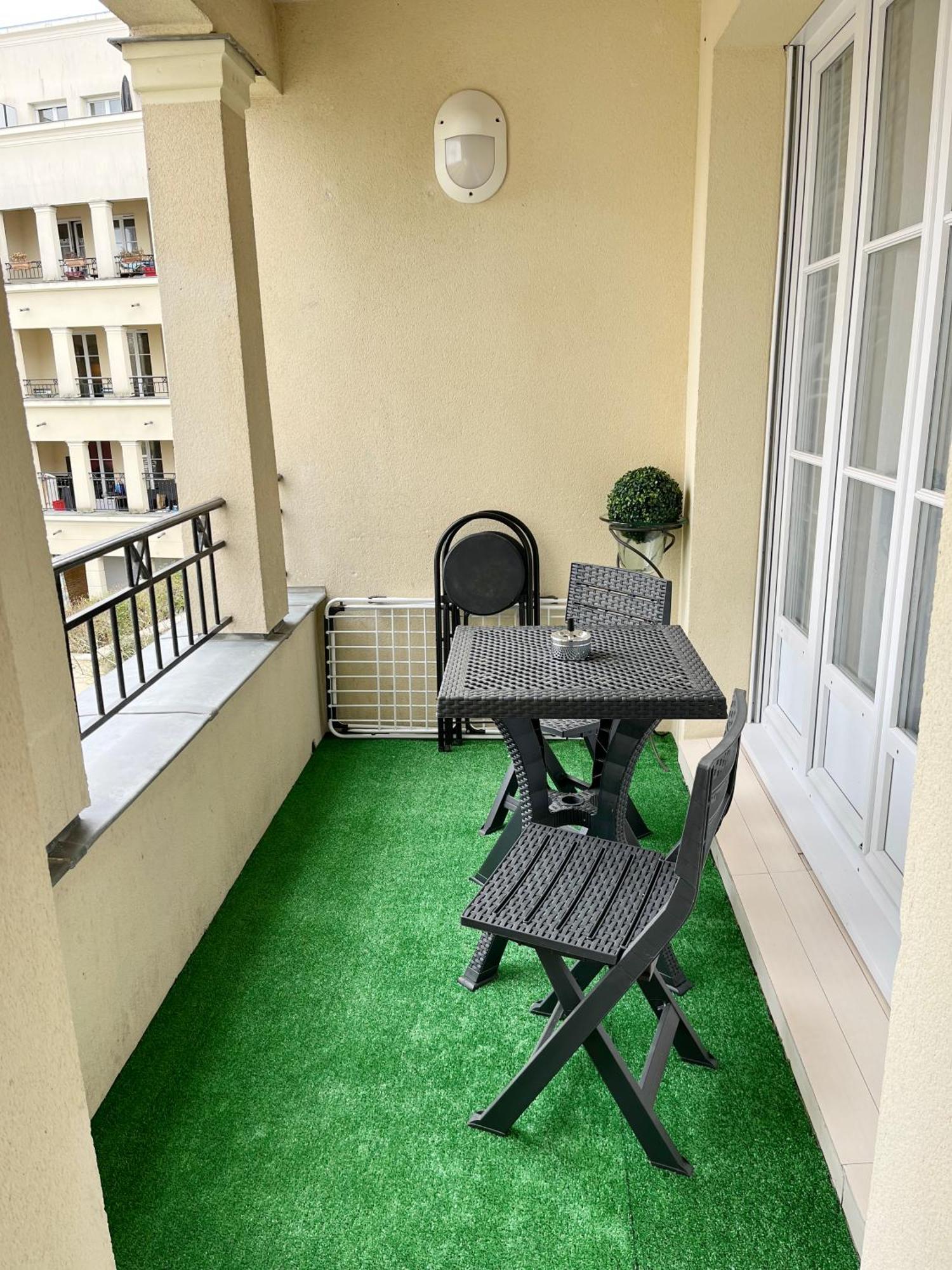 Logement Proche Disneyland, Val D'Europe, Et Paris ! Apartment Serris Luaran gambar